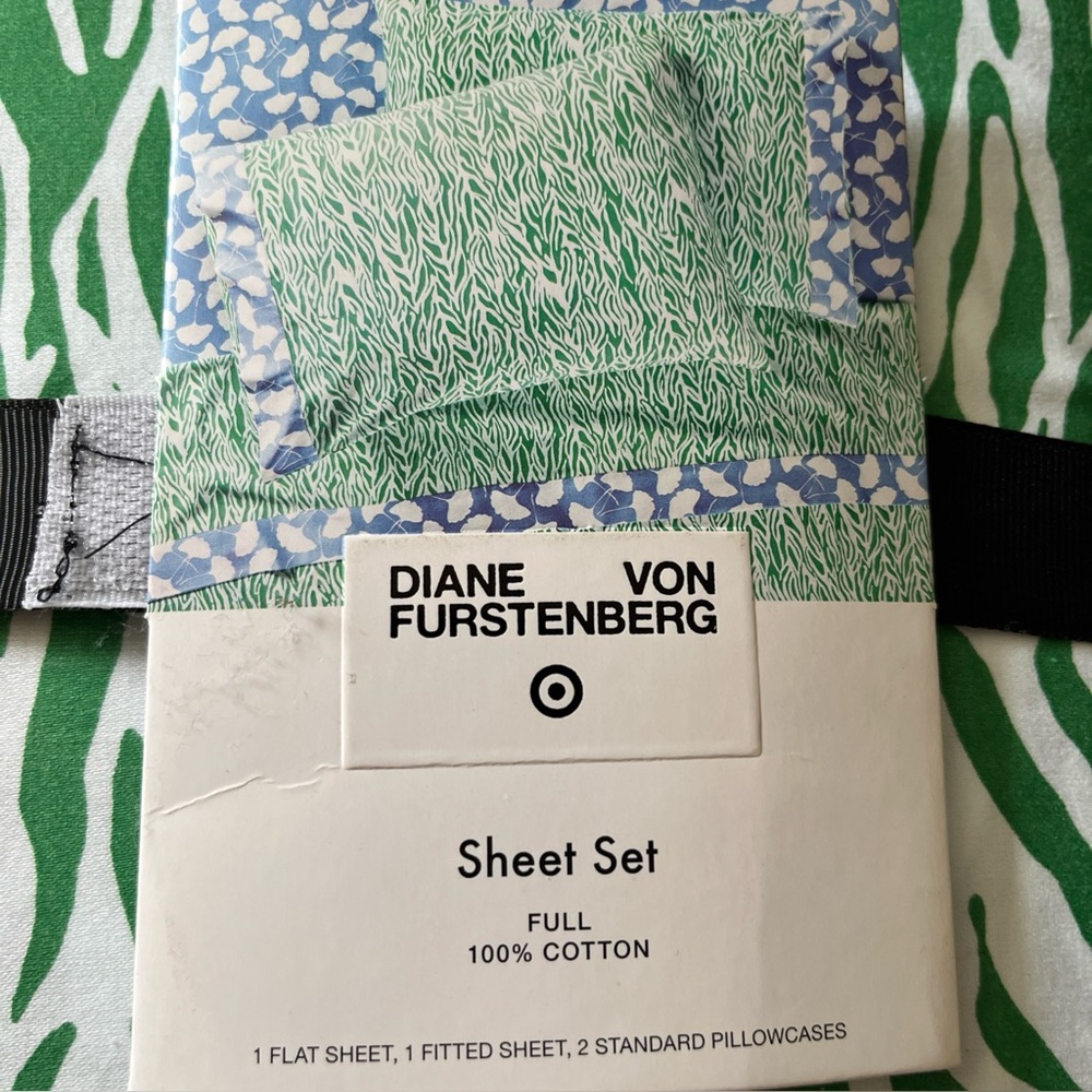 DvF X Target Full cotton sheet set